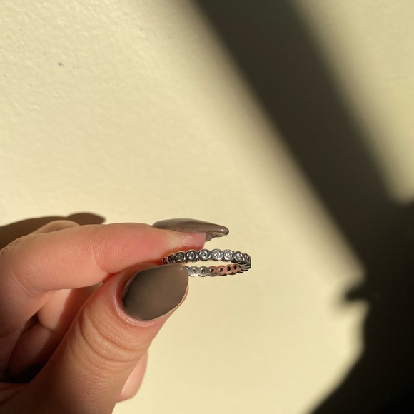 PANDORA Alluring Petite Brilliant ring - Picture 1 of 3